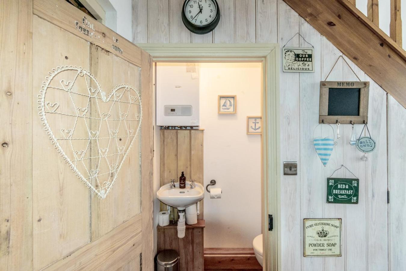 Stylish 2 Bedrooms Cosy & Bright Cottage, Pet Friendly, Sleeps 5, Titchfield Village - Summer Special Offer!! - By Blue Puffin Stays Εξωτερικό φωτογραφία