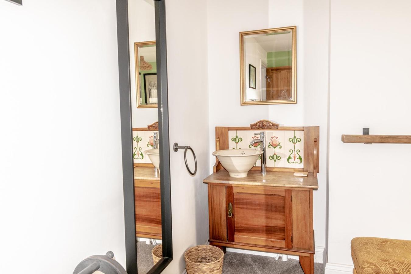 Stylish 2 Bedrooms Cosy & Bright Cottage, Pet Friendly, Sleeps 5, Titchfield Village - Summer Special Offer!! - By Blue Puffin Stays Εξωτερικό φωτογραφία